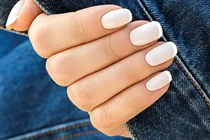 stylizacja french manicure